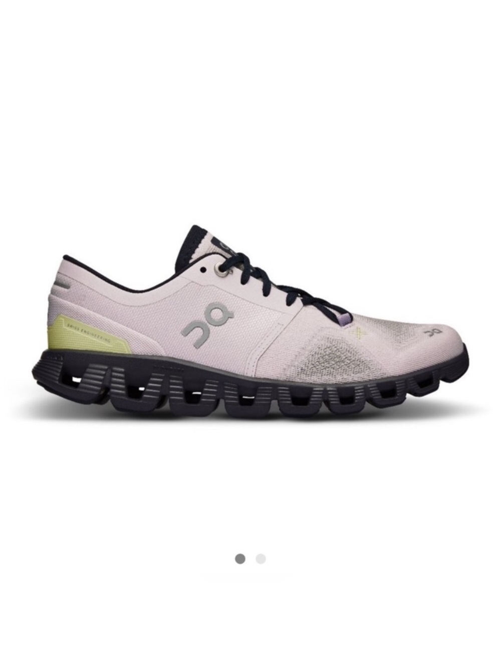OnCloud X3 women’s size 9 sneakers